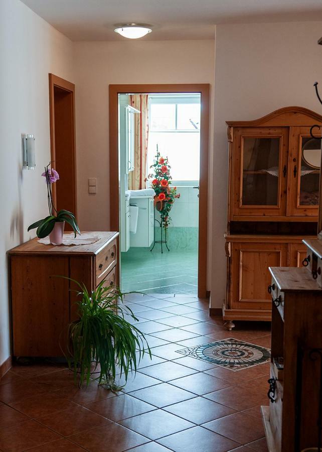 Pension Hiesel-Villa Untersbergblick Anthering Экстерьер фото
