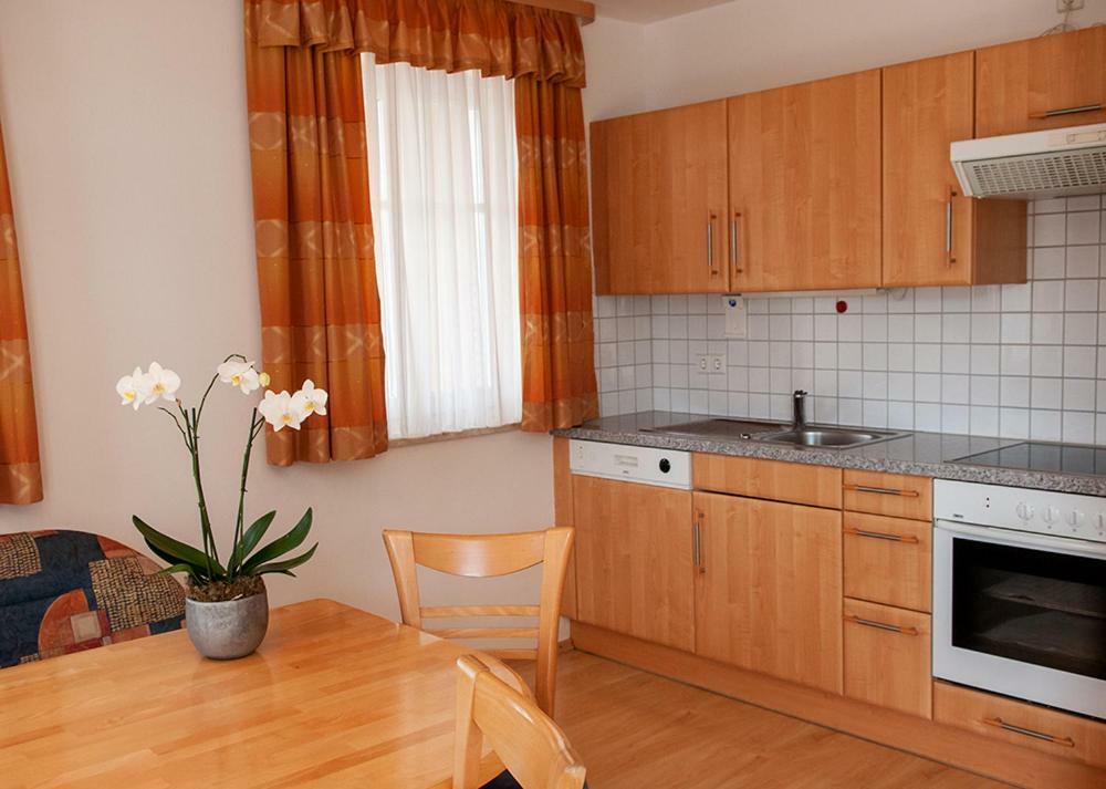 Pension Hiesel-Villa Untersbergblick Anthering Экстерьер фото