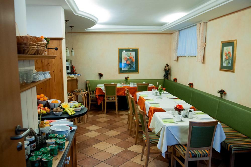 Pension Hiesel-Villa Untersbergblick Anthering Экстерьер фото